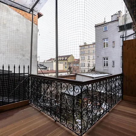 Starowislna 38 Charming By Bookinghost