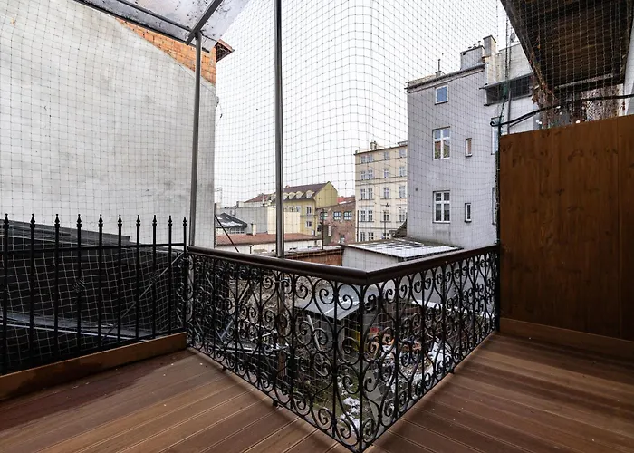 Starowislna 38 Charming By Bookinghost