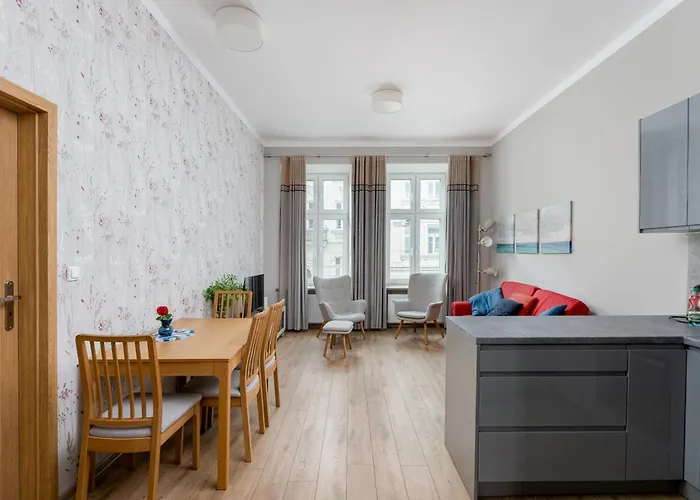 Starowislna 38 Charming By Bookinghost